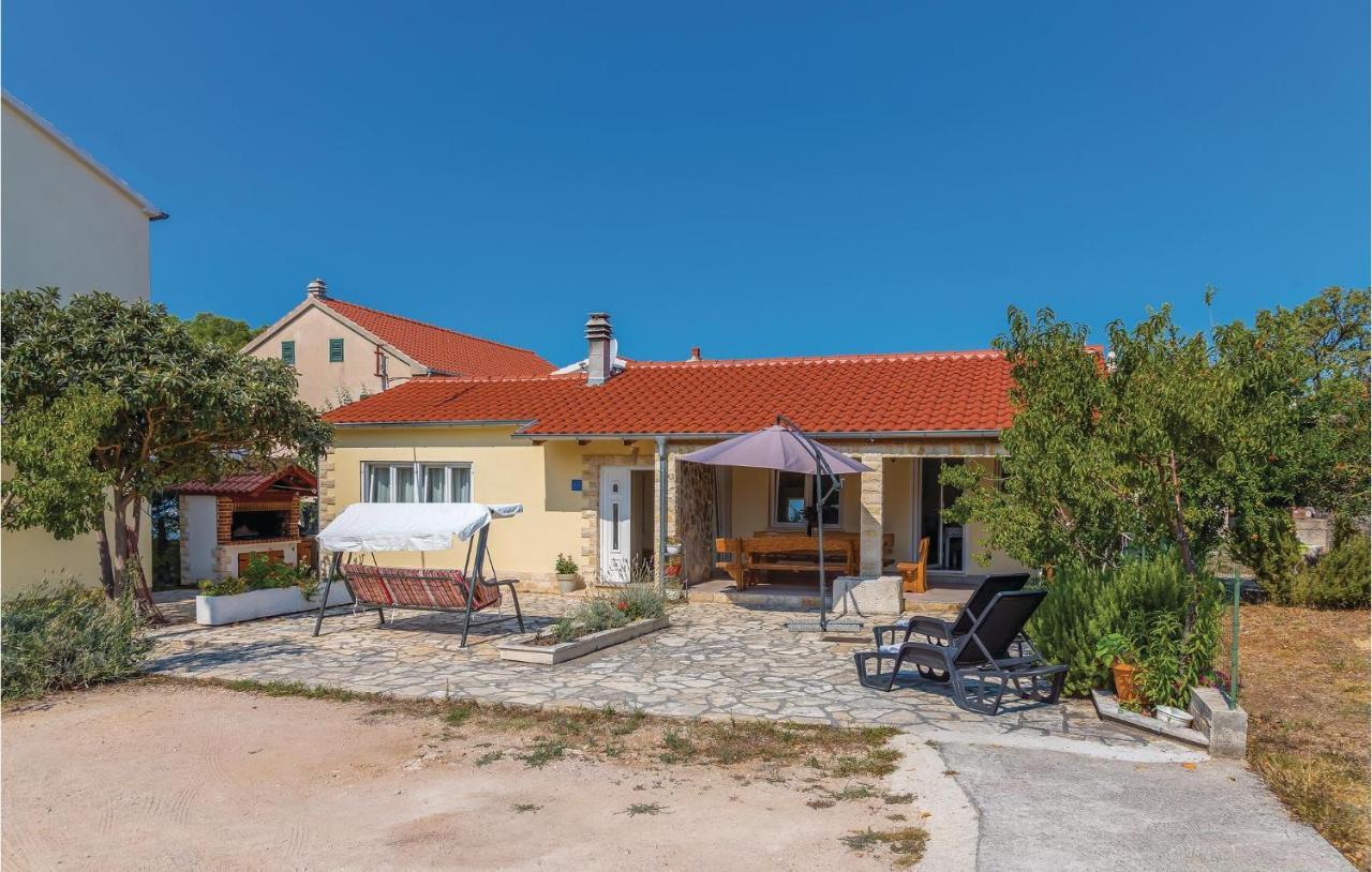 Lovely Home In Sibenik-Brodarica With Kitchen Donje Polje Esterno foto
