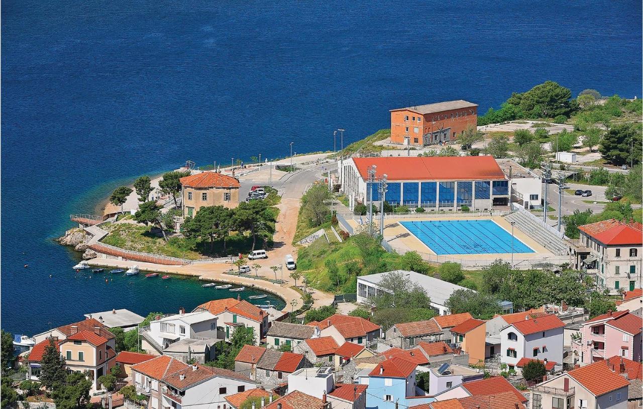 Lovely Home In Sibenik-Brodarica With Kitchen Donje Polje Esterno foto